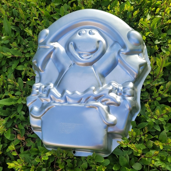 Vintage Barney Purple dinosaur cake pan nwt retro - Picture 4 of 5